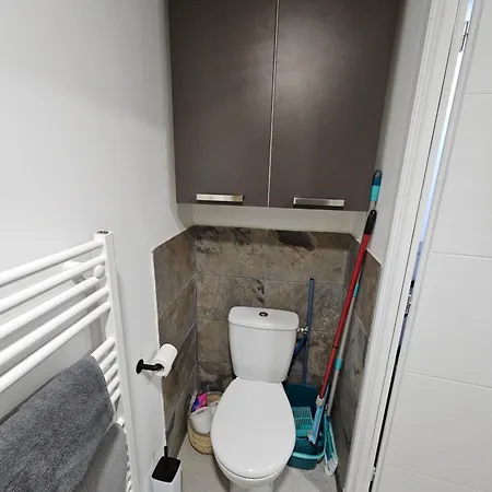 Appartement Type 1 Avec Parking *
